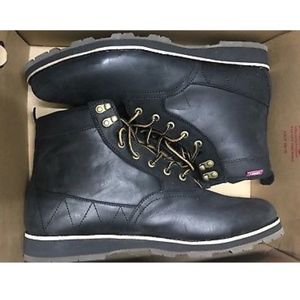 vans fairbanks boot mte